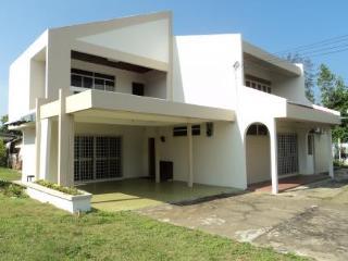 William Lodge Kuala Terengganu Buitenkant foto